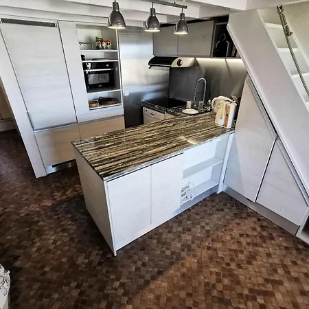Les Aigues Marines - T3 Mezzanine A Port - Ref: 1am_125 Mae-1254 Apartment *