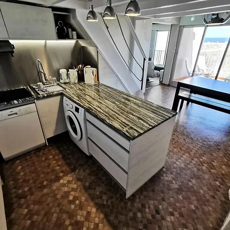 Les Aigues Marines - T3 Mezzanine A Port - Ref: 1am_125 Mae-1254