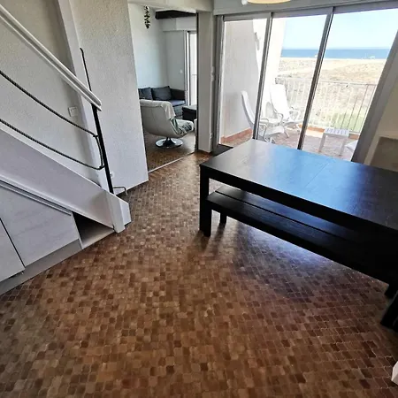 Apartment Les Aigues Marines - T3 Mezzanine A Port - Ref: 1am_125 Mae-1254 *