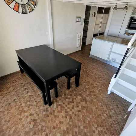 Les Aigues Marines - T3 Mezzanine A Port - Ref: 1am_125 Mae-1254